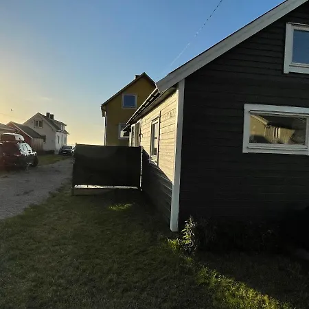 別荘 Lofoten_beach_eggum_cabin